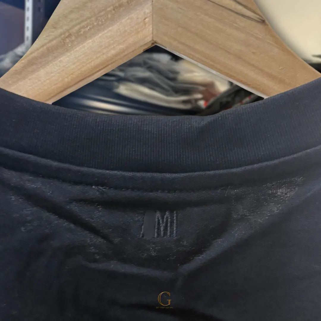Ami Shirt RED OUTLINE thumbnail 3