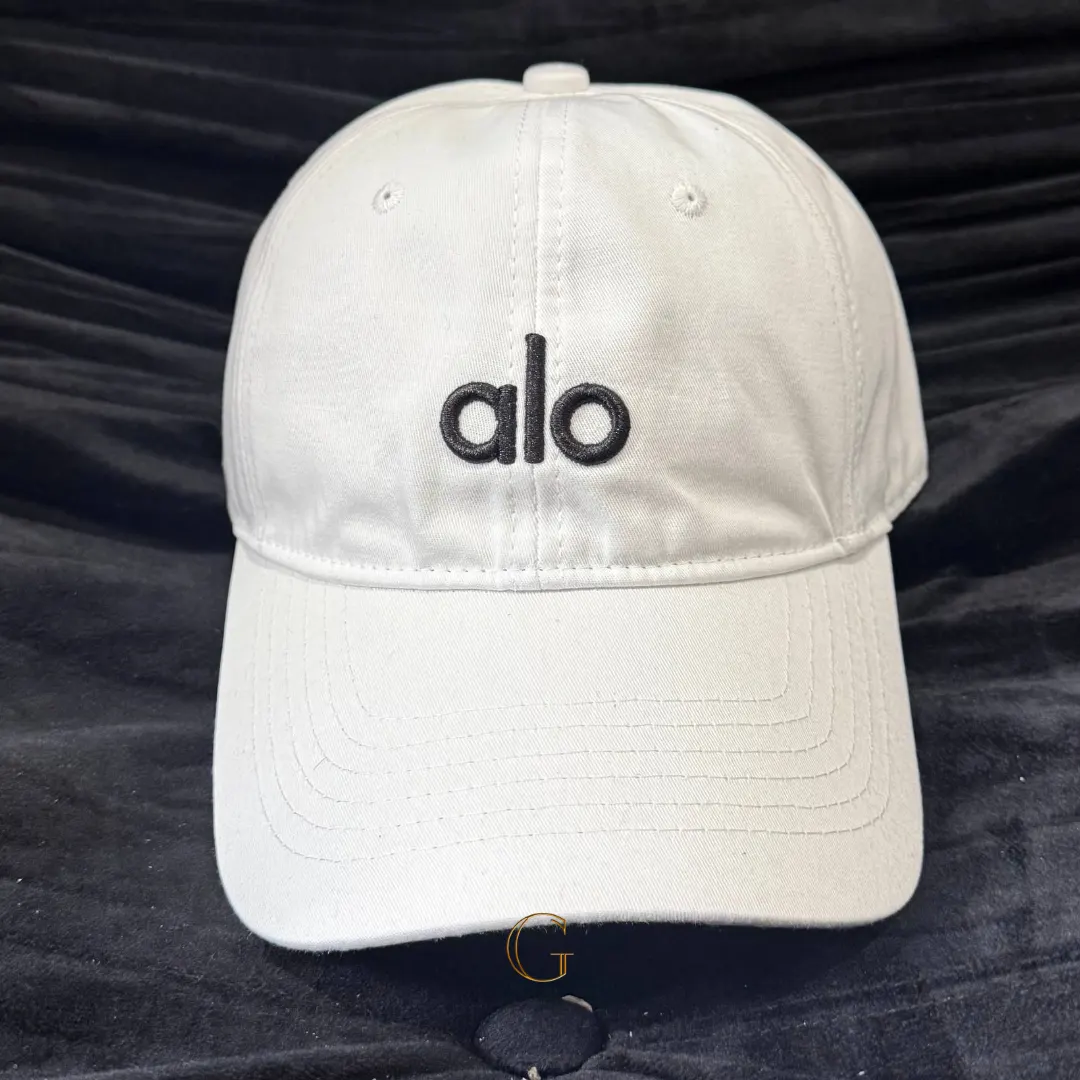 Alo Yoga Off-Duty Cap WHITE